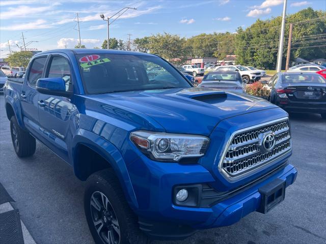 used 2017 Toyota Tacoma car