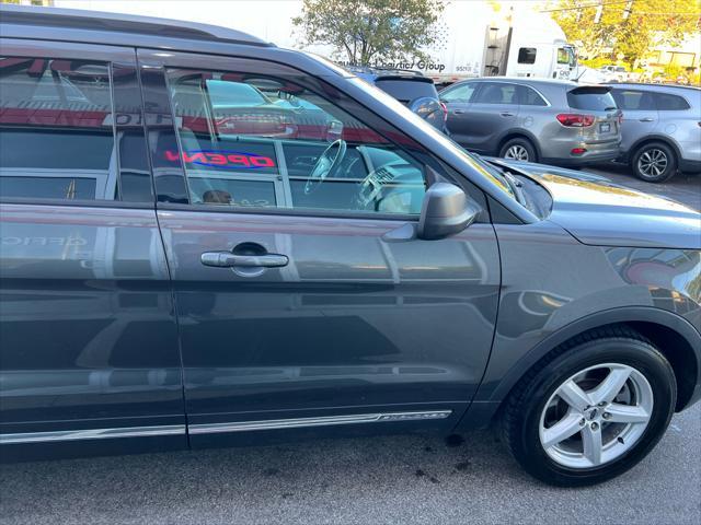 used 2018 Ford Explorer car