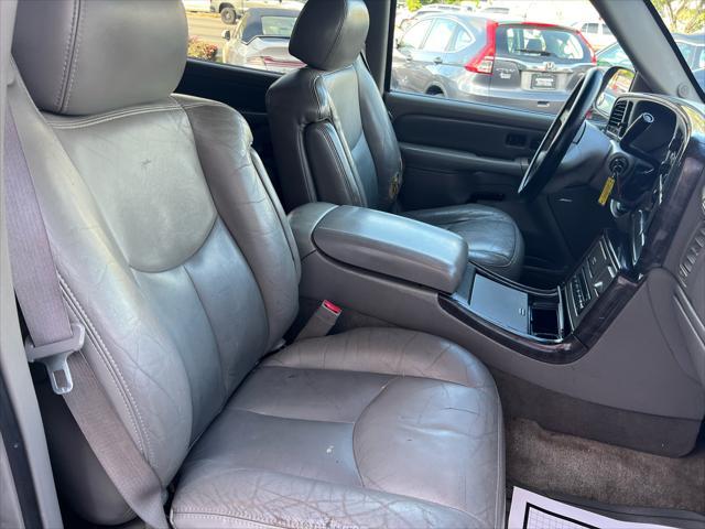 used 2004 GMC Yukon XL car