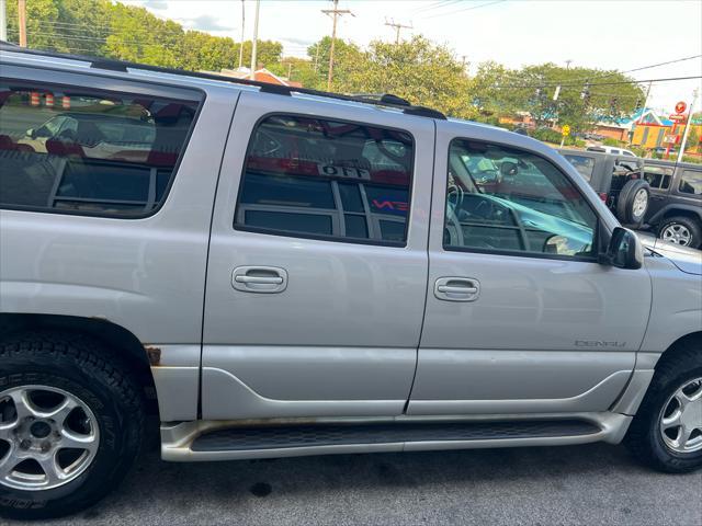 used 2004 GMC Yukon XL car