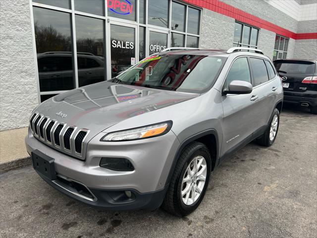 used 2017 Jeep Cherokee car