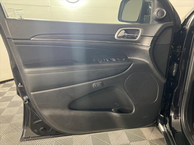 used 2022 Jeep Grand Cherokee car, priced at $31,922