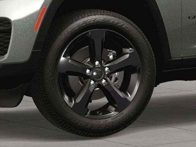 new 2025 Jeep Grand Cherokee car, priced at $49,370