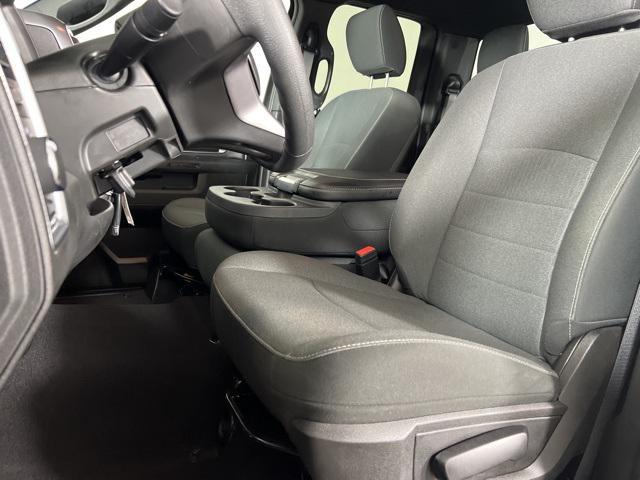 new 2022 Ram 1500 Classic car, priced at $32,427