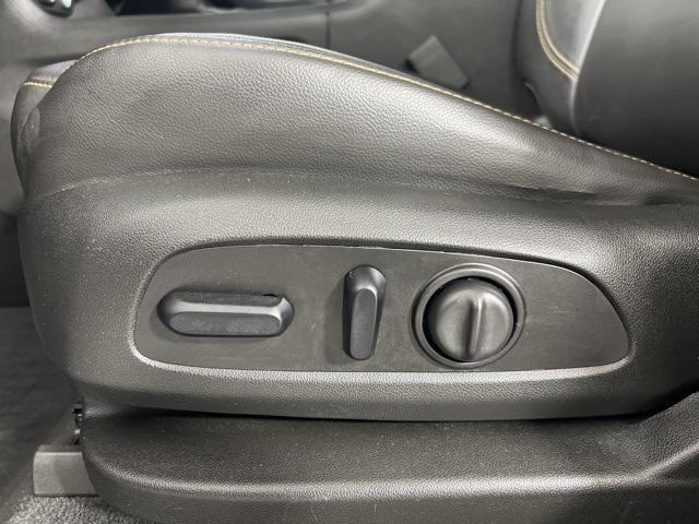 used 2021 Chevrolet Traverse car, priced at $31,949