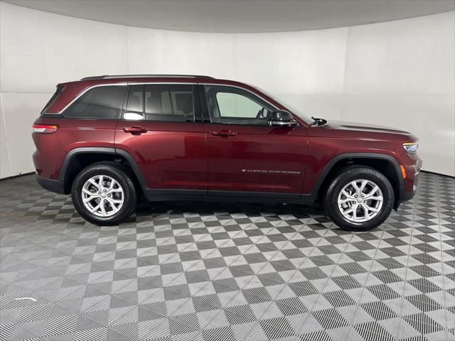 used 2022 Jeep Grand Cherokee car, priced at $31,931