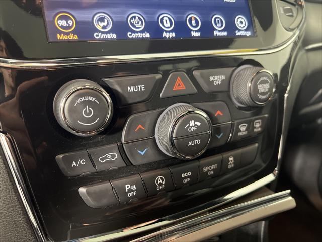 used 2022 Jeep Grand Cherokee car, priced at $31,920