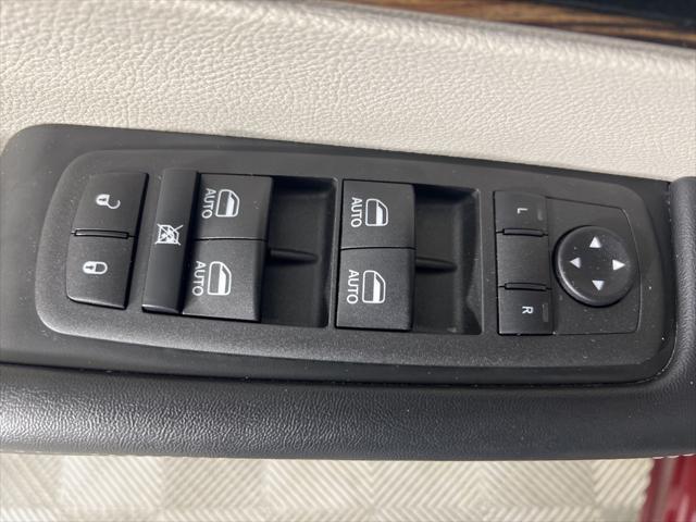 used 2022 Chrysler Pacifica car, priced at $37,431