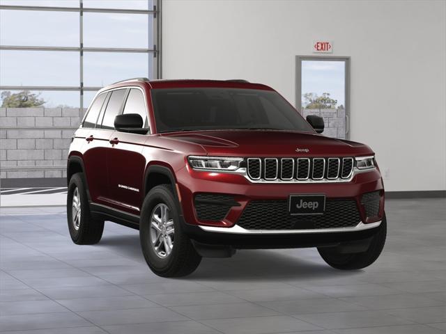 new 2025 Jeep Grand Cherokee car, priced at $43,220