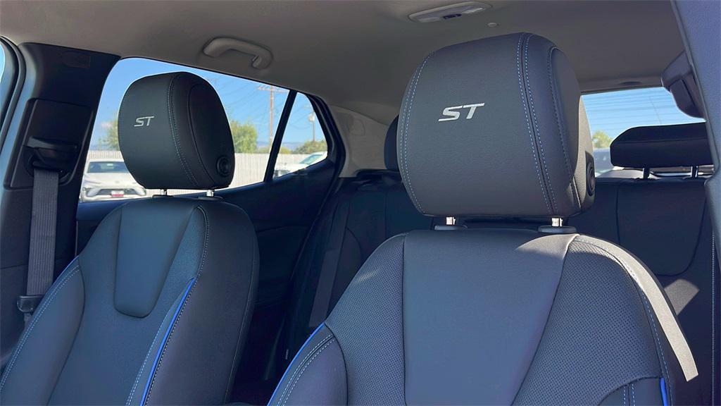 new 2026 Buick Encore GX car, priced at $31,875