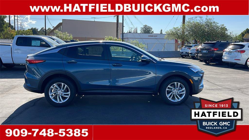 new 2025 Buick Envista car, priced at $23,995