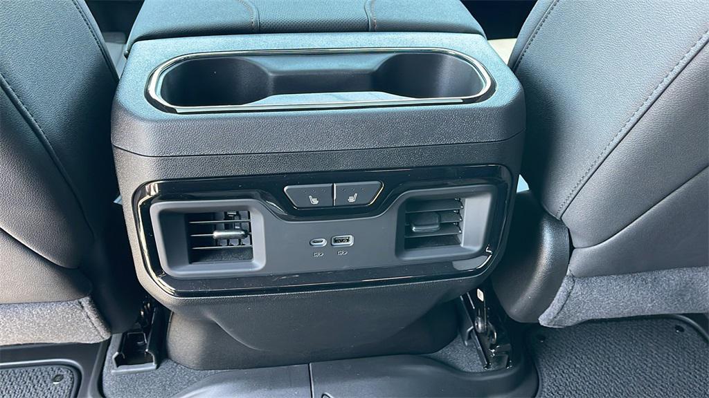 new 2025 GMC Sierra 2500 car, priced at $88,475