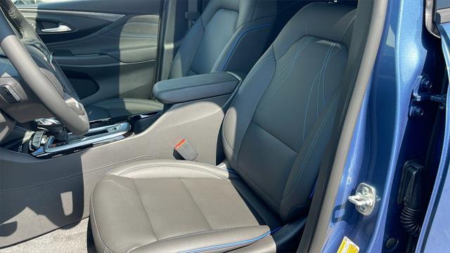 new 2025 Buick Envista car, priced at $29,570