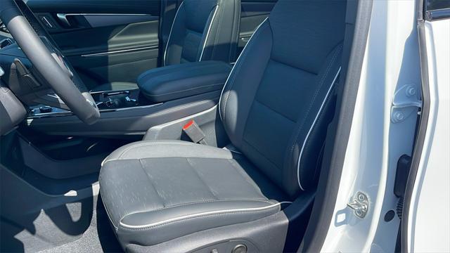 new 2025 Buick Enclave car, priced at $50,985