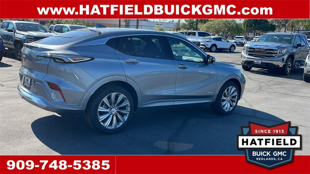 new 2025 Buick Envista car, priced at $30,995
