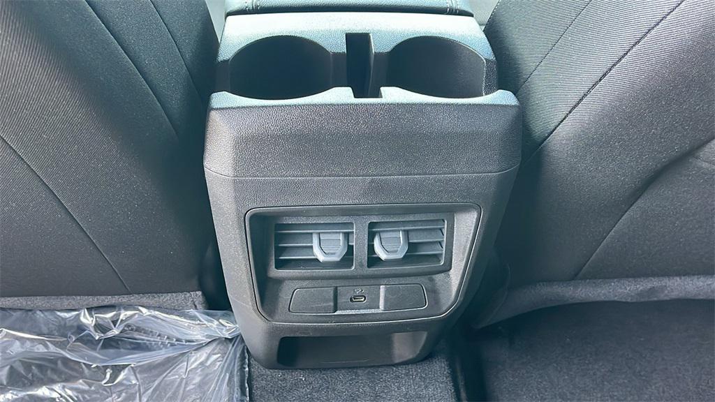 new 2025 GMC Canyon car, priced at $38,595