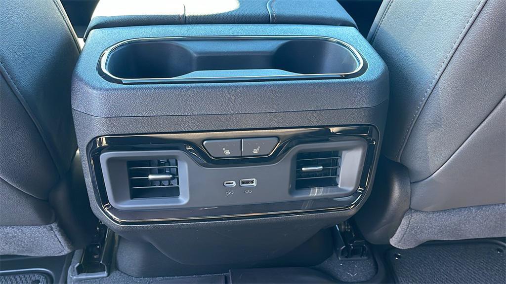 new 2026 GMC Sierra 2500 car, priced at $89,100