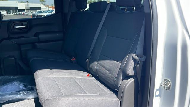 new 2025 GMC Sierra 1500 car, priced at $42,995