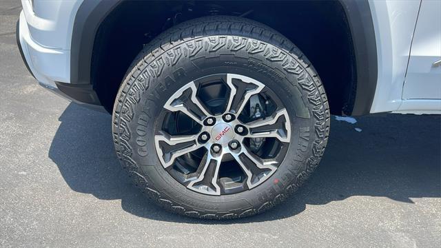 new 2025 GMC Canyon car, priced at $47,870