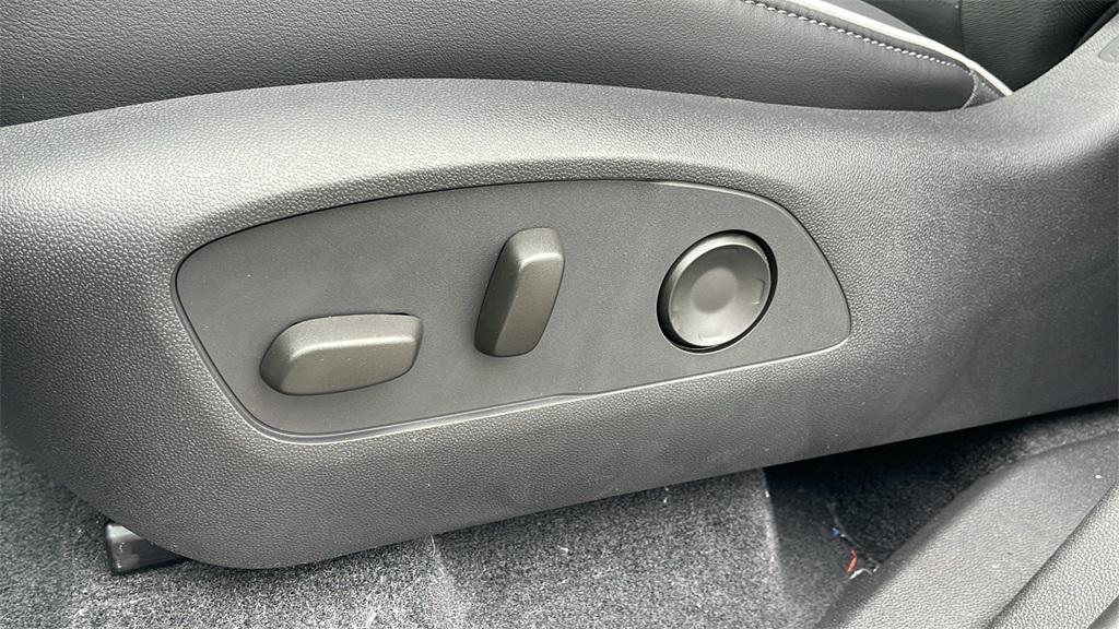 new 2026 Buick Enclave car, priced at $54,305