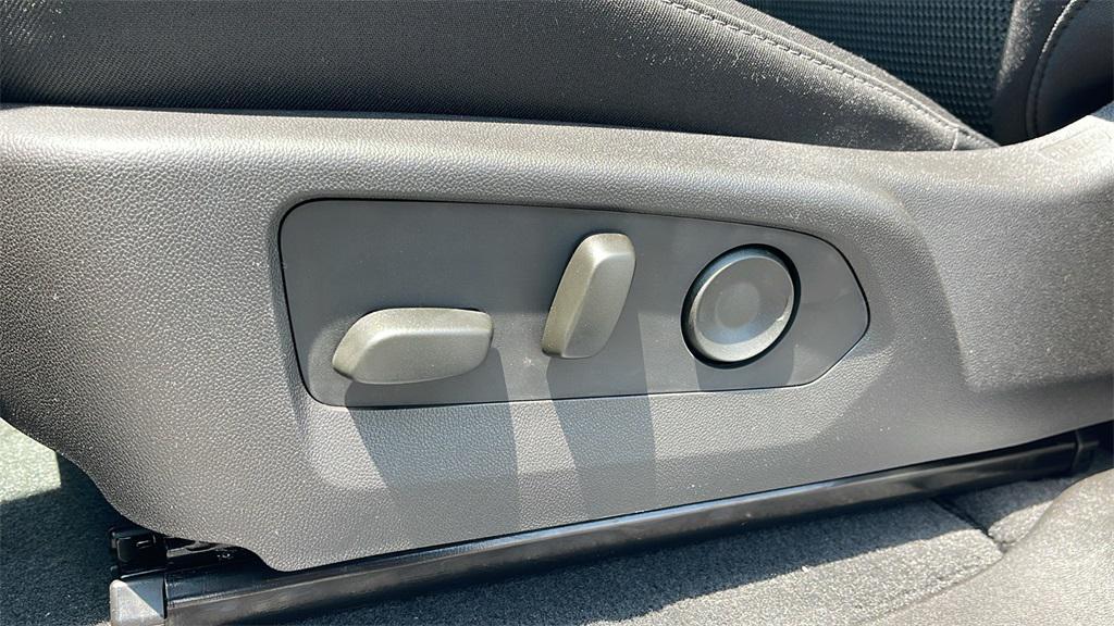 new 2025 GMC Canyon car, priced at $41,150