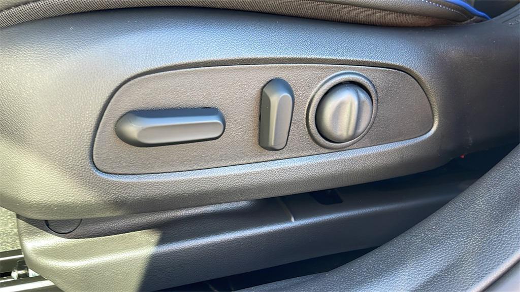 new 2026 Buick Envista car, priced at $28,985