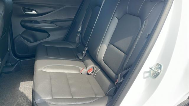 new 2025 Buick Envista car, priced at $27,685
