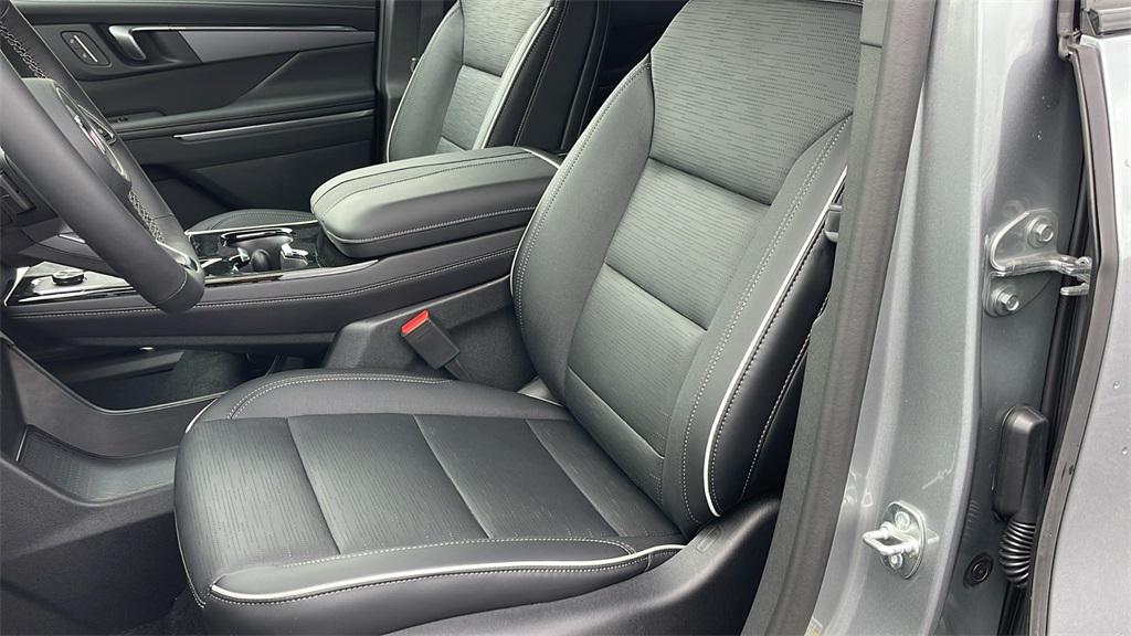 new 2026 Buick Enclave car, priced at $53,305