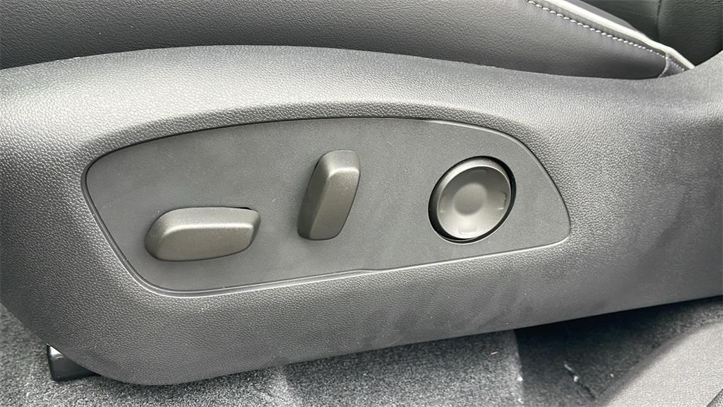 new 2026 Buick Enclave car, priced at $53,305