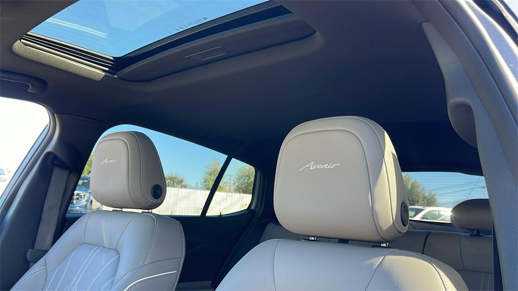 new 2025 Buick Envista car, priced at $30,585