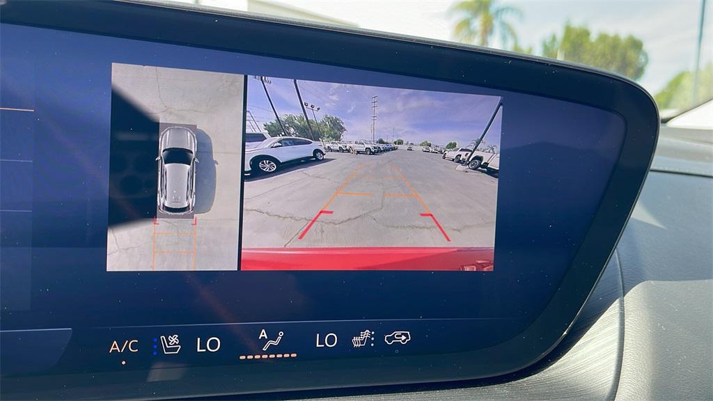 new 2025 Buick Envision car, priced at $45,595