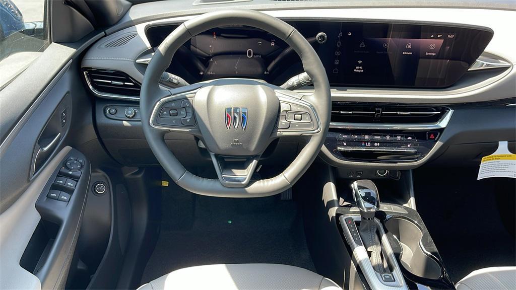 new 2025 Buick Envista car, priced at $30,585