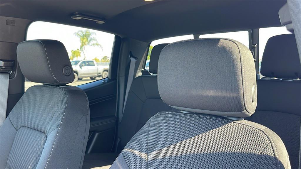 new 2025 GMC Canyon car, priced at $40,995