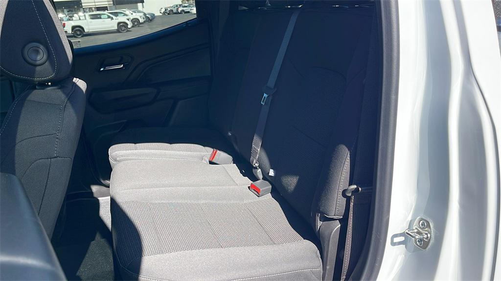 new 2025 GMC Canyon car, priced at $40,995