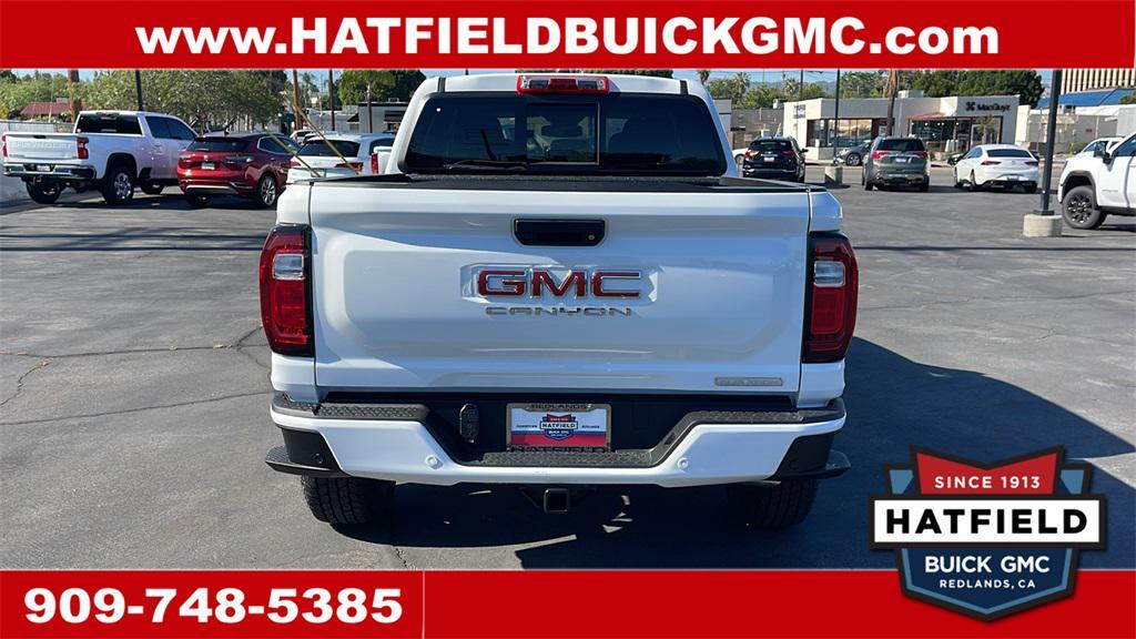 new 2025 GMC Canyon car, priced at $40,995
