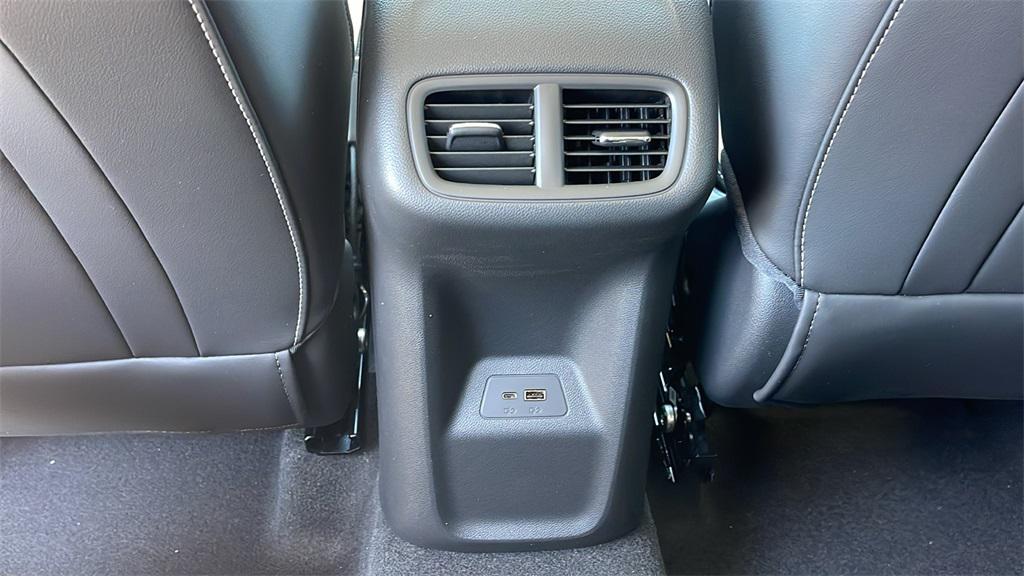 new 2025 Buick Envision car, priced at $41,240