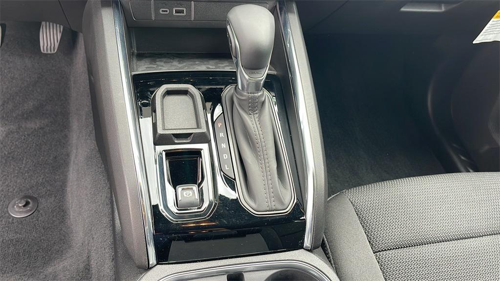 used 2025 GMC Canyon car, priced at $40,950
