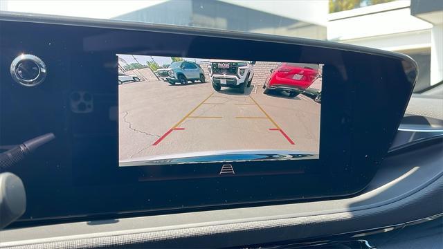 new 2025 Buick Envista car, priced at $29,570