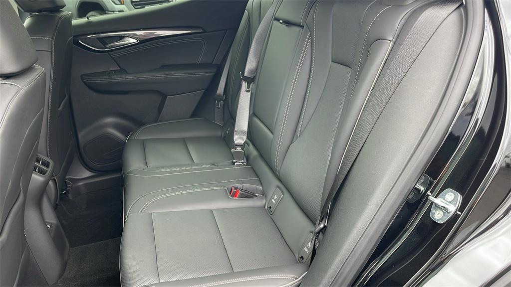 used 2023 Buick Envision car, priced at $26,495