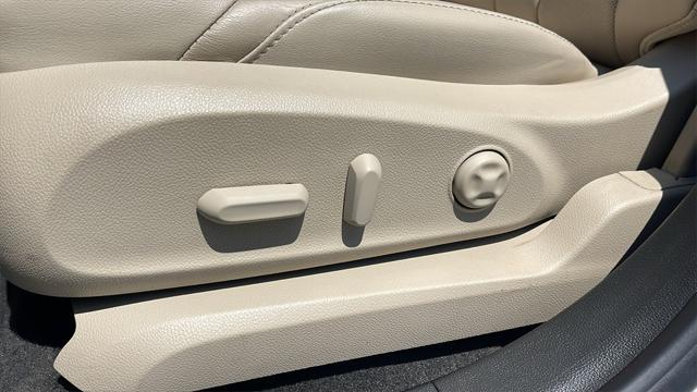 used 2020 Buick Envision car, priced at $24,495