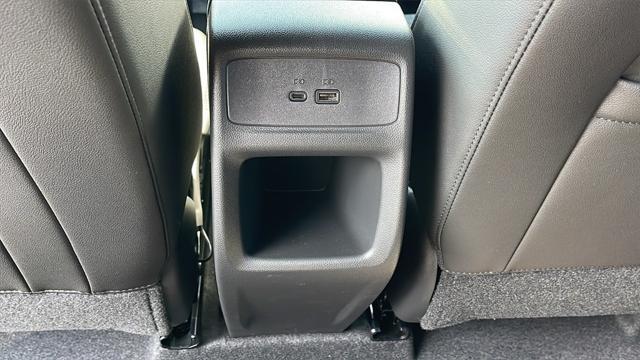 new 2025 Buick Envista car, priced at $26,185