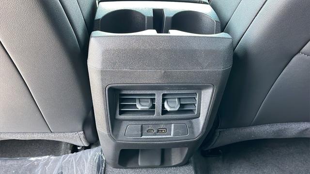 new 2025 GMC Canyon car, priced at $47,870