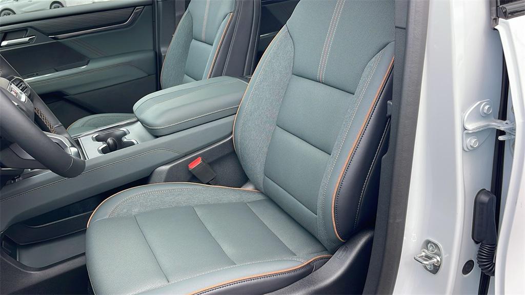 new 2026 GMC Acadia car, priced at $55,845