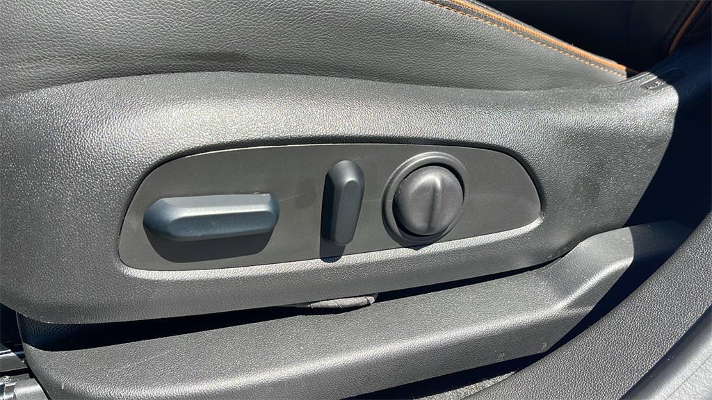 used 2023 GMC Acadia car, priced at $34,995