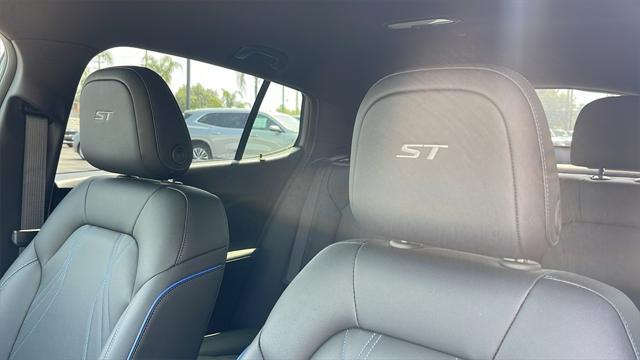 used 2025 Buick Envista car, priced at $26,595