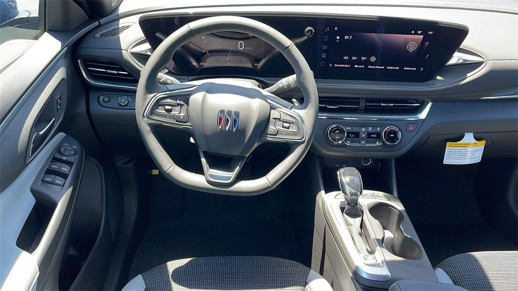 new 2025 Buick Envista car, priced at $27,280