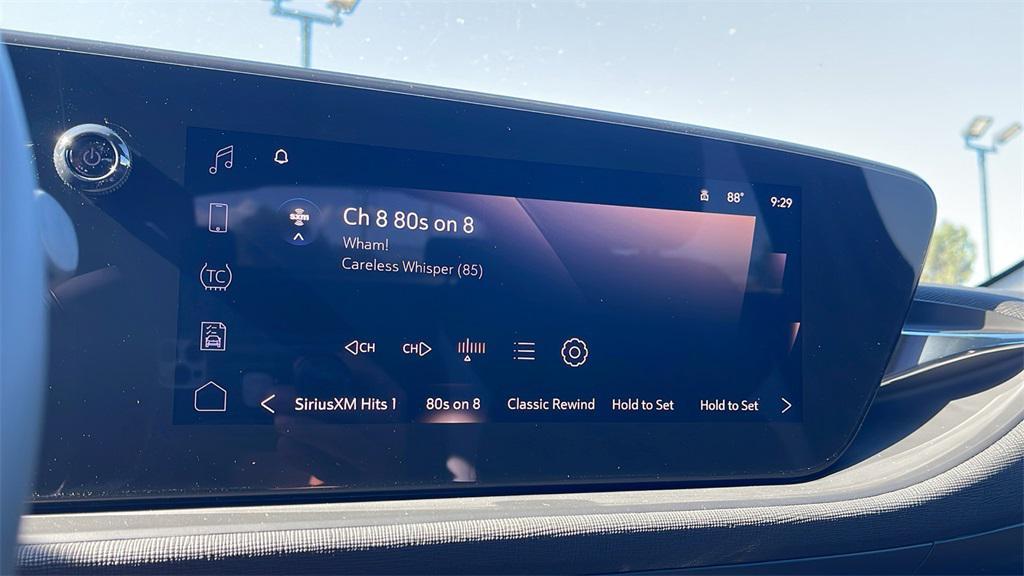new 2025 Buick Envista car, priced at $23,995