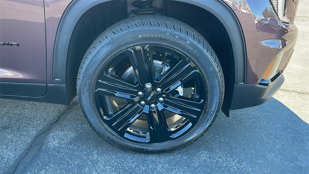 new 2026 GMC Acadia car, priced at $53,620