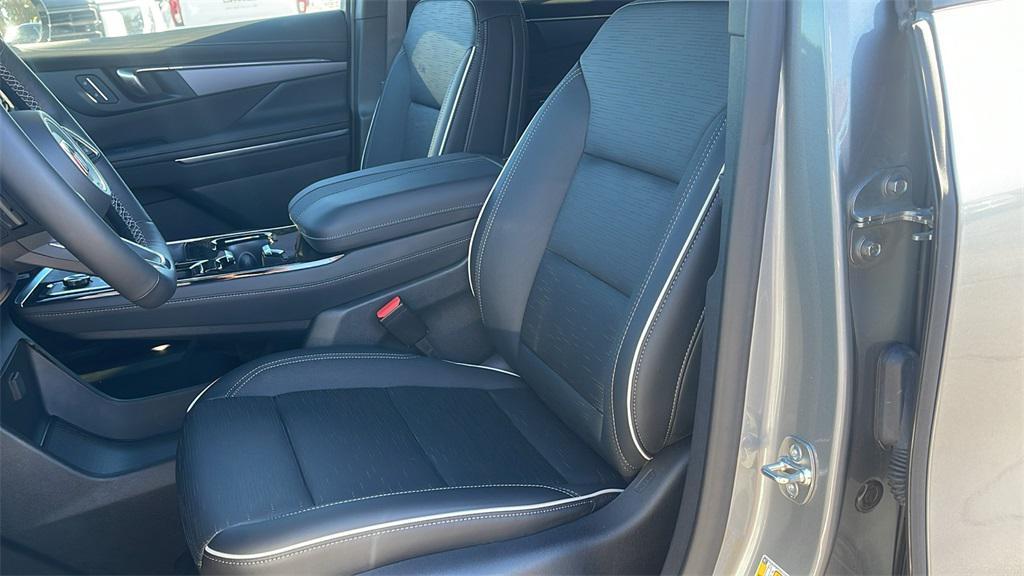 new 2025 Buick Enclave car, priced at $49,990