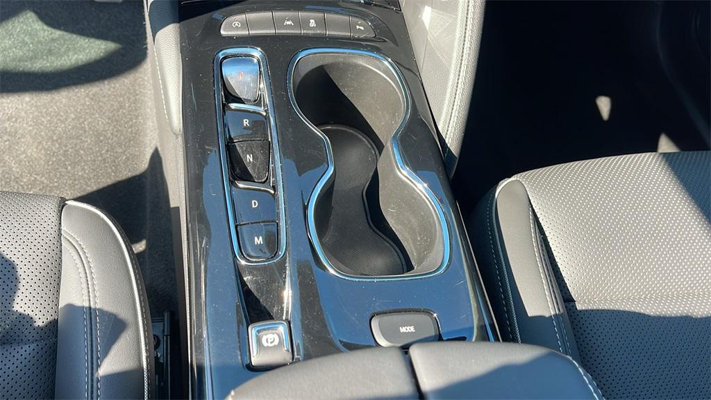 used 2023 Buick Envision car, priced at $26,995